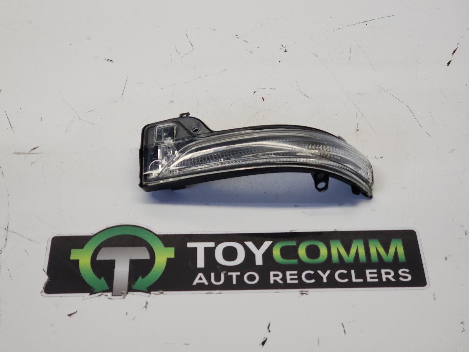 2019 Toyota Hilux - Left Mirror Flasher (Repeater)