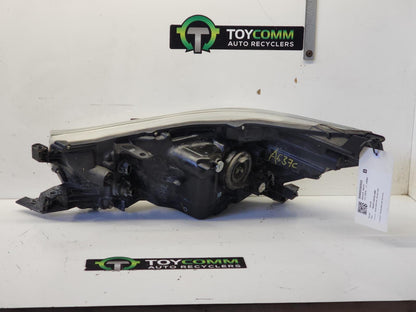 Toyota Hilux - GUN12# - Right Headlight - W/ Halogen Type - 2015-2020