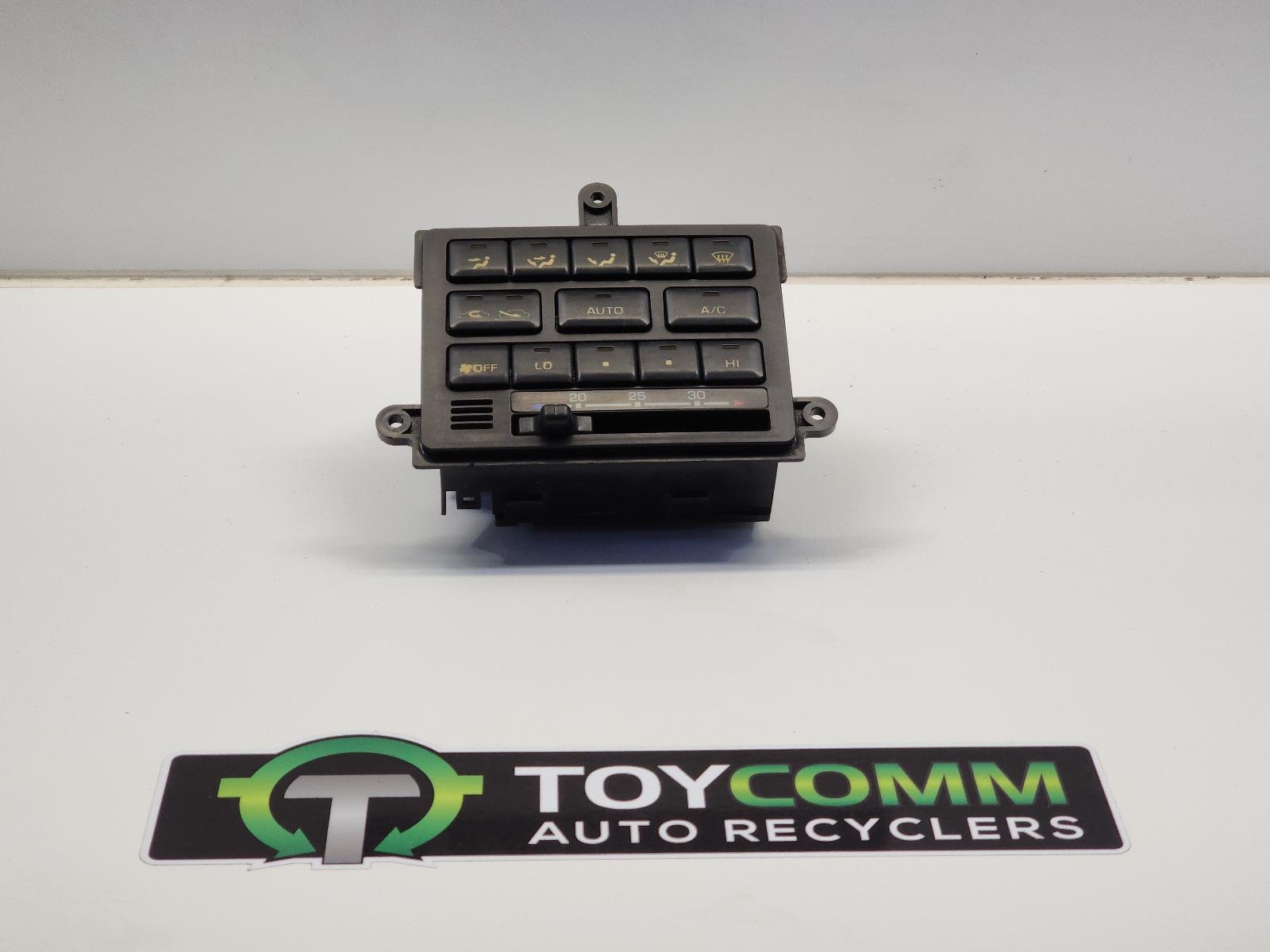 Toyota Land Cruiser 80 Series - Heater/AC Controls - Climate Control Type