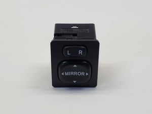 Jun 2015 to Current - Toyota Hilux - Misc Switch/Relay - Mirror Switch, Manual Fold Type