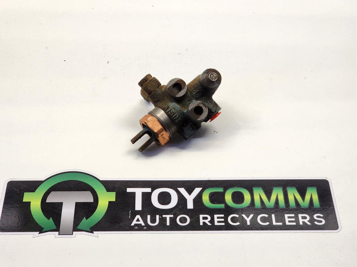 Apr 1990 to Jun 1996 - Toyota Land Cruiser Prado 70 Series - Brake Comp Valve