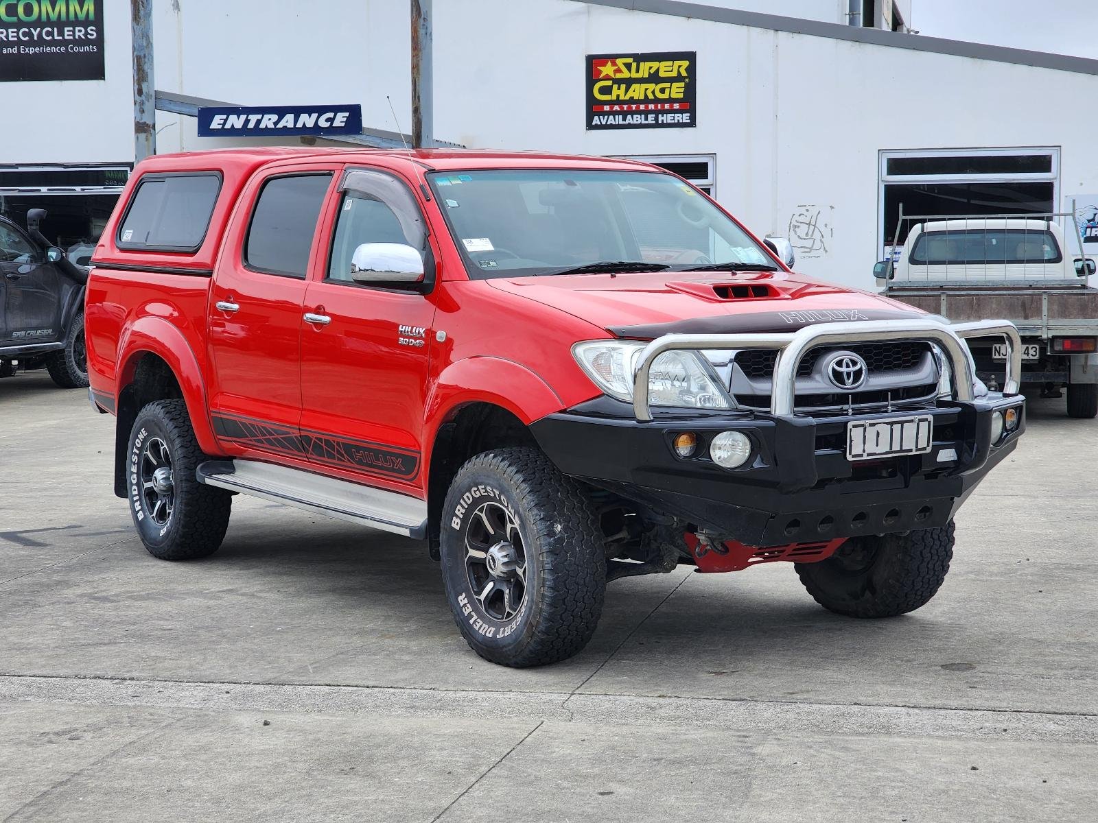Now Wrecking: 2010 Toyota Hilux KUN26 Wreck Number: A643C