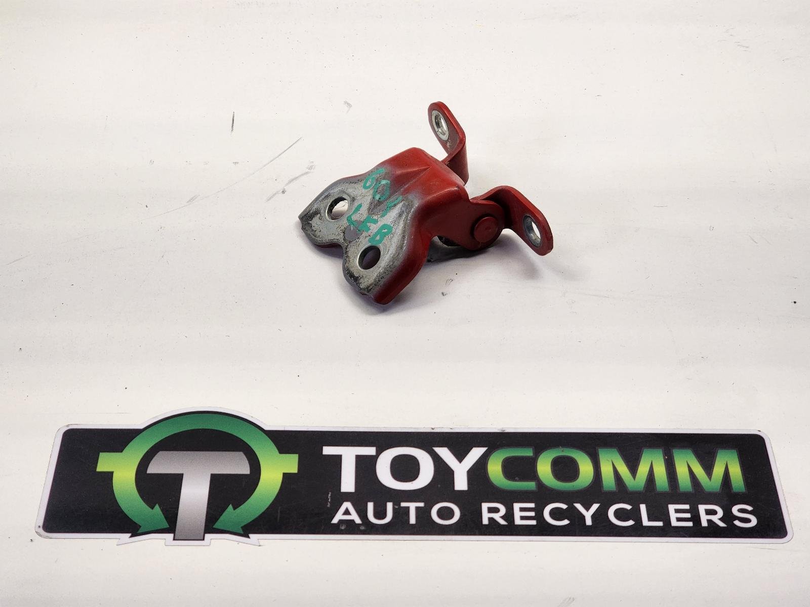 Mar 2005 to Aug 2015 - Toyota Hilux - Left Front Door Bottom Hinge