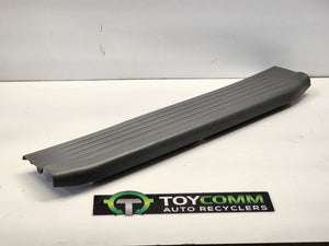 Feb 2005 to Jun 2011 - Toyota Hilux Double Cab Utility - Trim Panel - Tread/Scuff Plate, Rh Front, Light Grey