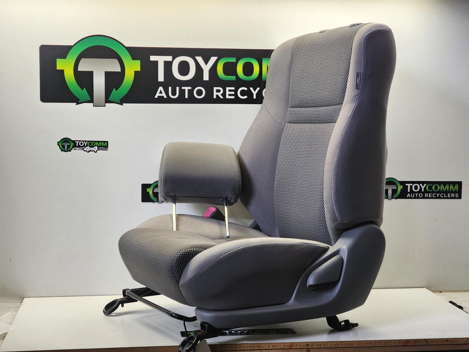 Aug 2009 to Jun 2011 - Toyota Hilux SR SR5 - Left Front Seat - Bucket Seat Type, Cloth, Grey, Trim Code Fl10, W/ Airbag Type