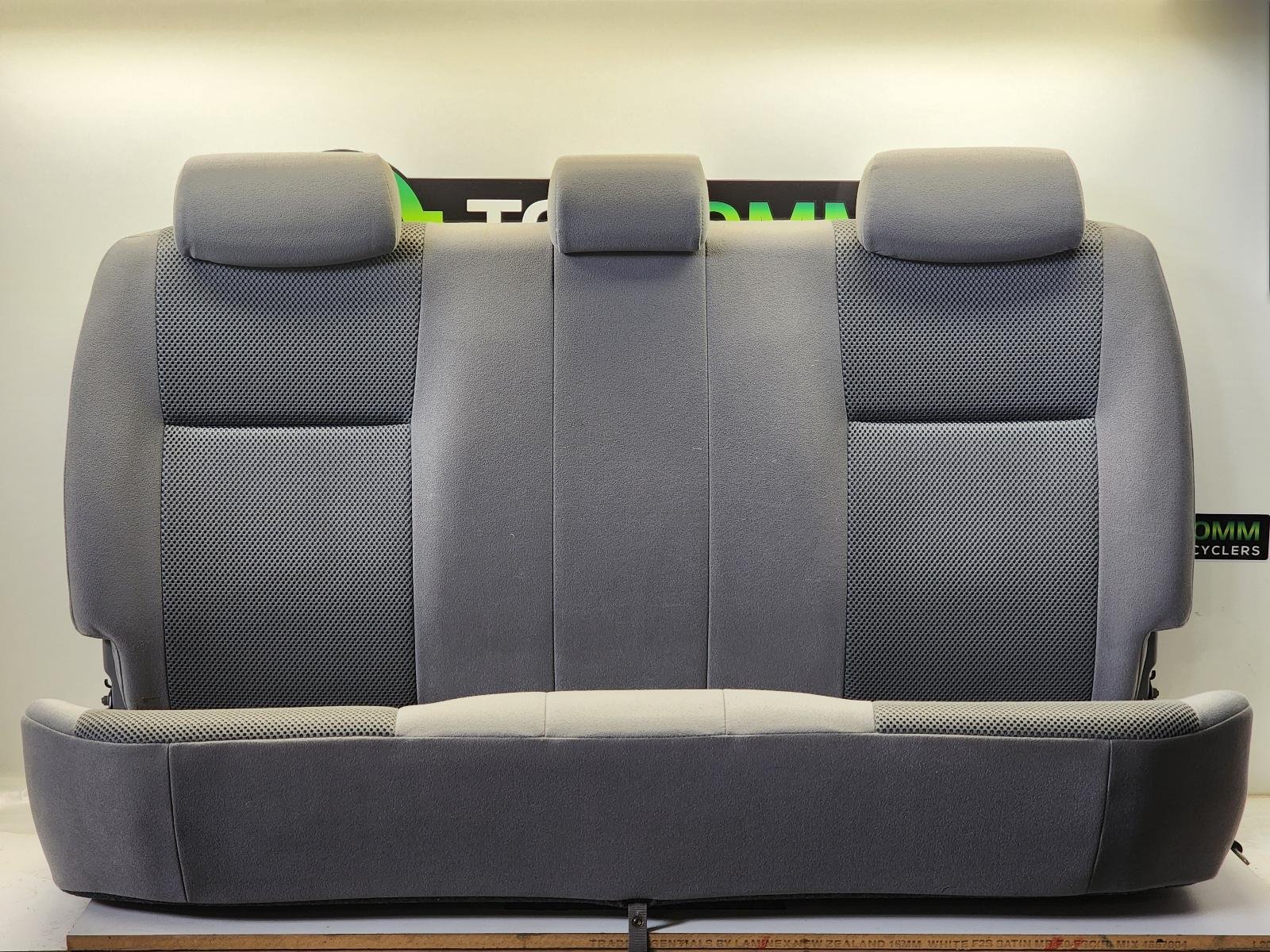 Aug 2009 to Jun 2011 - Toyota Hilux SR SR5 Double Cab Utility - 2nd Seat (Rear Seat) - Cloth, Grey, Trim Code Fl10