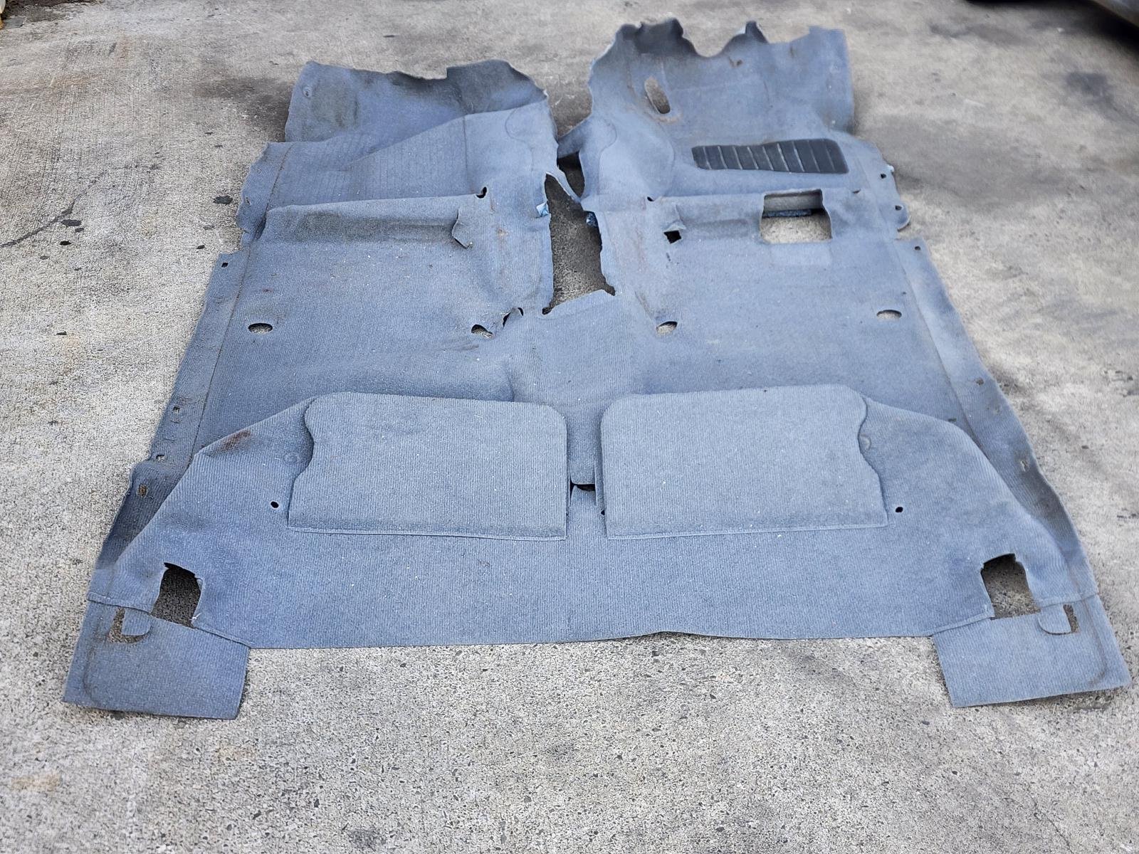 Mar 2005 to Jun 2011 - Toyota Hilux Double Cab Utility - Carpet - Carpet, Light Grey