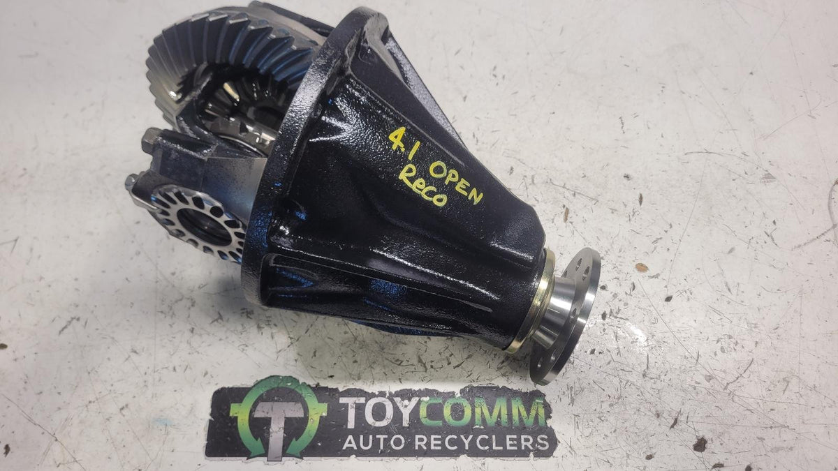 2005 to 2019 - Toyota Hiace Diesel - Rear Differential Centre - 4.1 Open