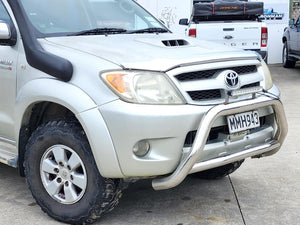 Now Wrecking: 2006 Toyota KUN26 Hilux Wreck Number: T102C