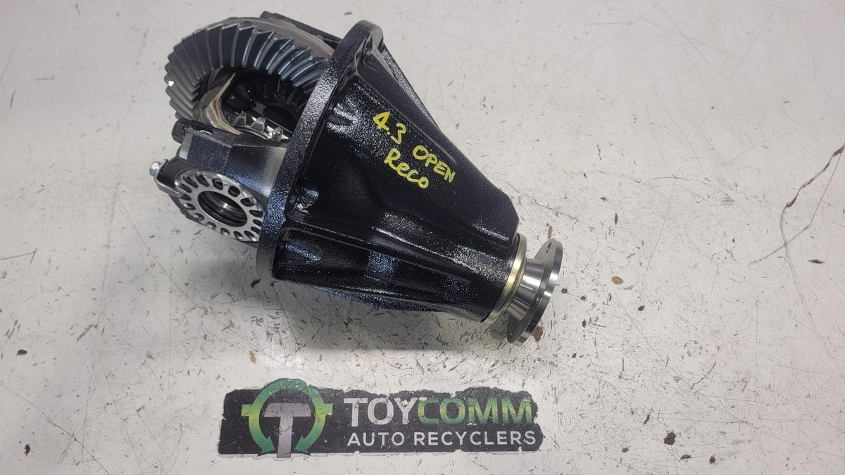 2005 to 2019 - Toyota Hiace Petrol - Rear Differential Centre - 4.3 Open