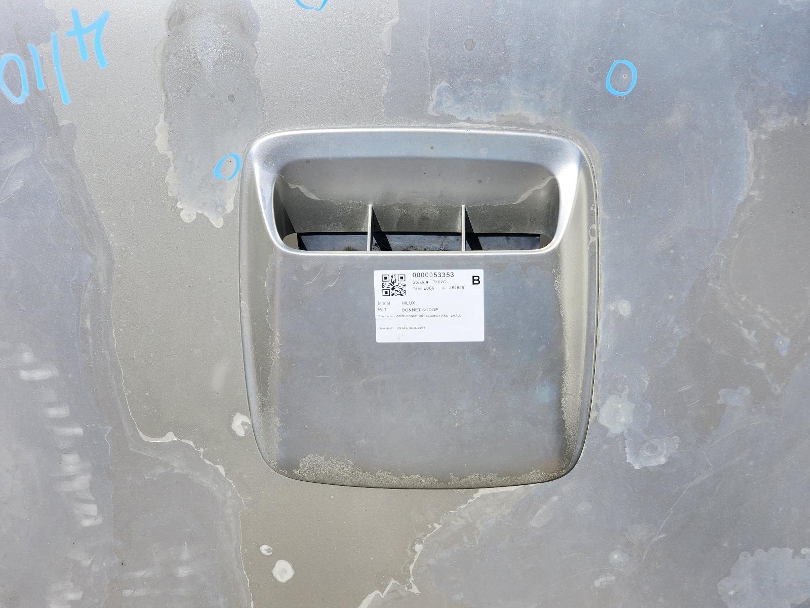 Mar 2005 to Jun 2011 - Toyota Hilux Diesel - Bonnet Scoop