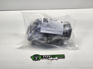Mar 2005 to Jun 2011 - Toyota Hilux Double Cab Utility - Left Front Seat Belt - Bucket Seat Type, Light Grey