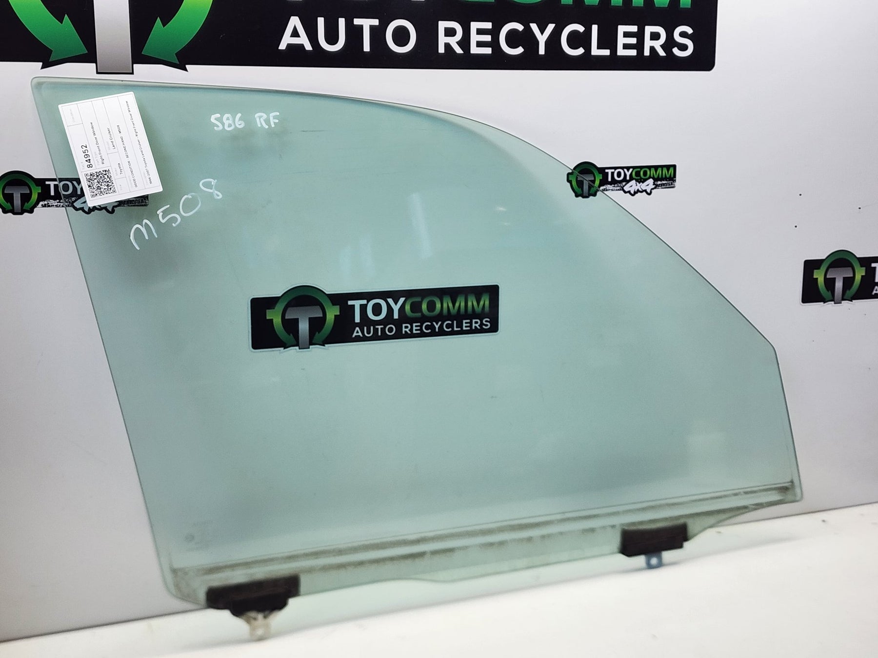Jan 1998 to Oct 2007 - Toyota Land Cruiser 100 Series - Right Front Door Window