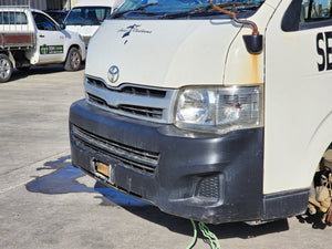 2013 Toyota Hiace Commuter TRH228