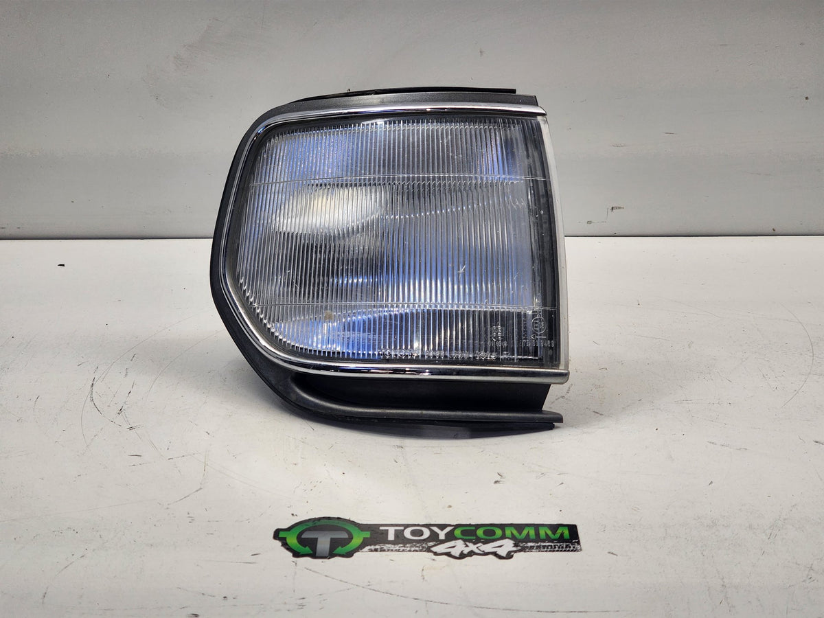 Jan 1995 to Mar 1998 - Toyota Land Cruiser 80 Series VX - Right Indicator/Fog/Side - Corner Lamp, Chrome