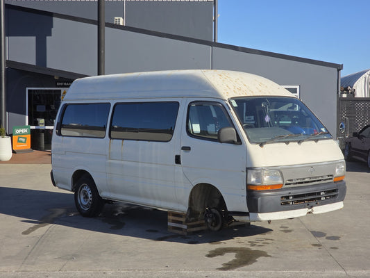 1998 Toyota Hiace Bus LH125