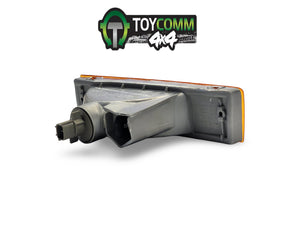 1992 to 1995 - Toyota Hilux Surf N120 N130 - Right Indicator/Fog/Side - Bumper Flasher