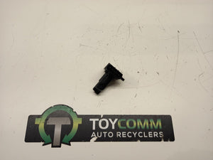 Feb 2003 to Oct 2009- Toyota Land Cruiser Prado 120 Series Petrol 4.0L Engine Code 1GR-FE- Air Flow Meter