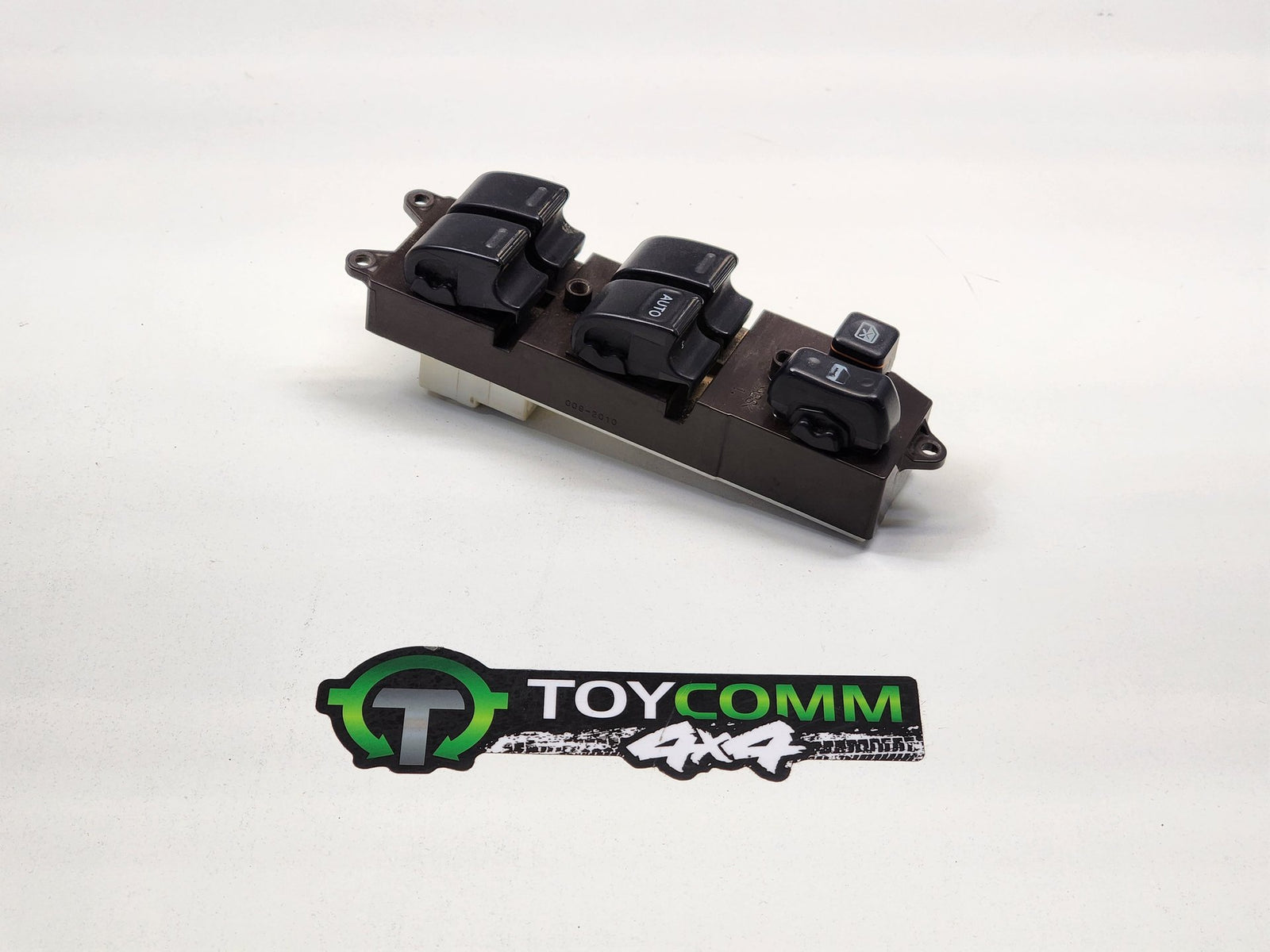 Sep 1997 to Mar 2005 - Toyota Hilux Double Cab Utility - Right Front Master Power Window Switch