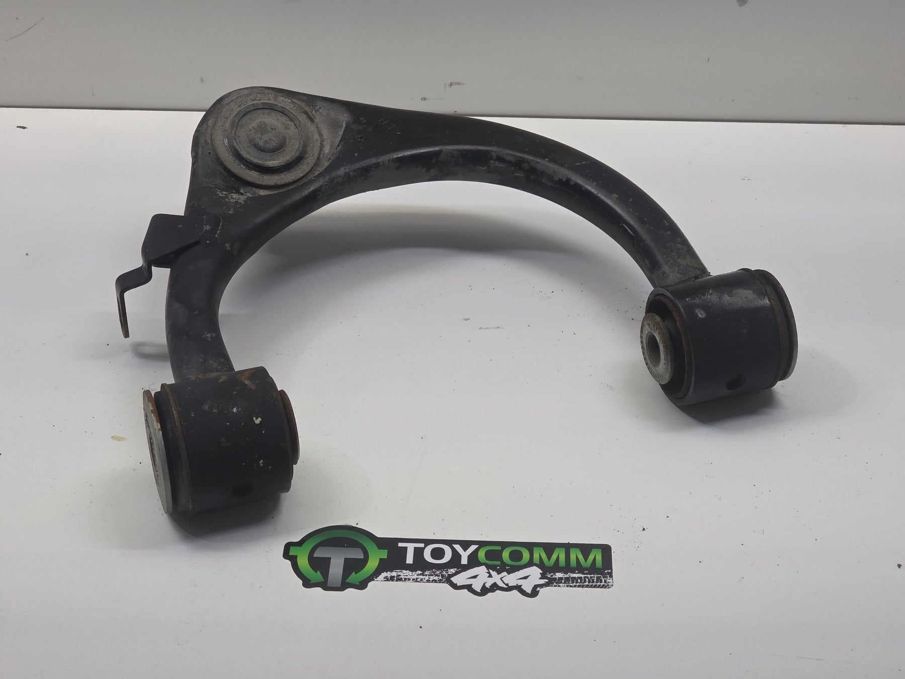 Apr 1998 to Oct 2007 - Toyota Land Cruiser 100 Series - Left Front Upper Control Arm