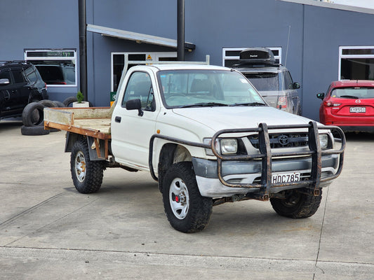Now Wrecking: 2003 Toyota Hilux LN167 Wreck Number: 116