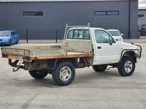 Now Wrecking: 2003 Toyota Hilux LN167 Wreck Number: 116