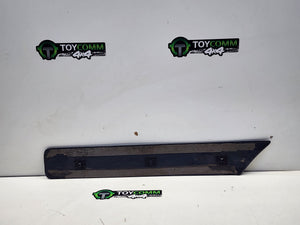 Apr 1998 to Oct 2007 - Toyota Land Cruiser 100 Series - Body/Door Mould