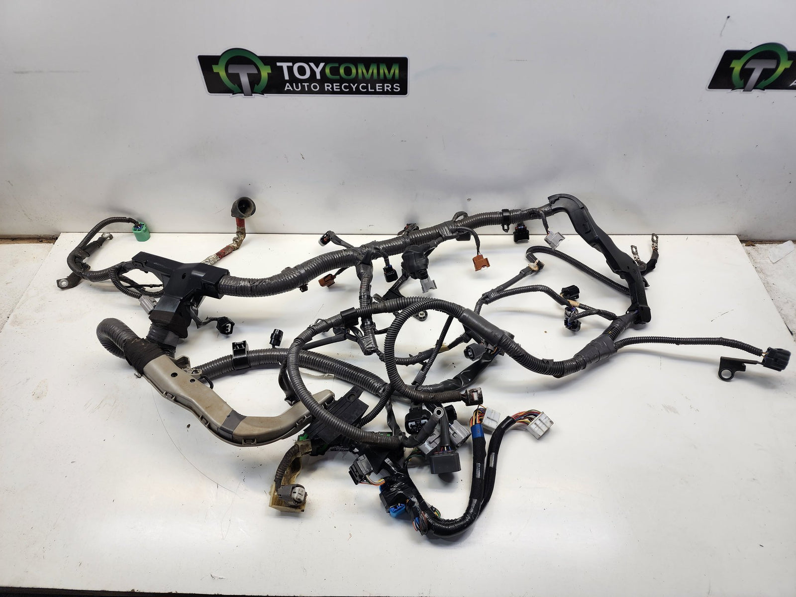 Mar 2005 to Apr 2019- Toyota Hiace TRH KDH- Wiring Harness