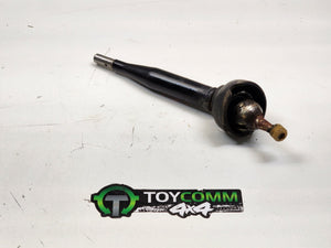 Oct 1988 to Sep 1997- Toyota Hilux Manual- Gear Stick/Shifter- Transfer Shifter, Auto Locking Hub Type