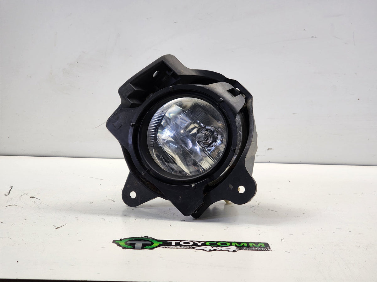 2011 - 2015 Toyota Hilux - Left Indicator/Fog/Side - 81026-0K041