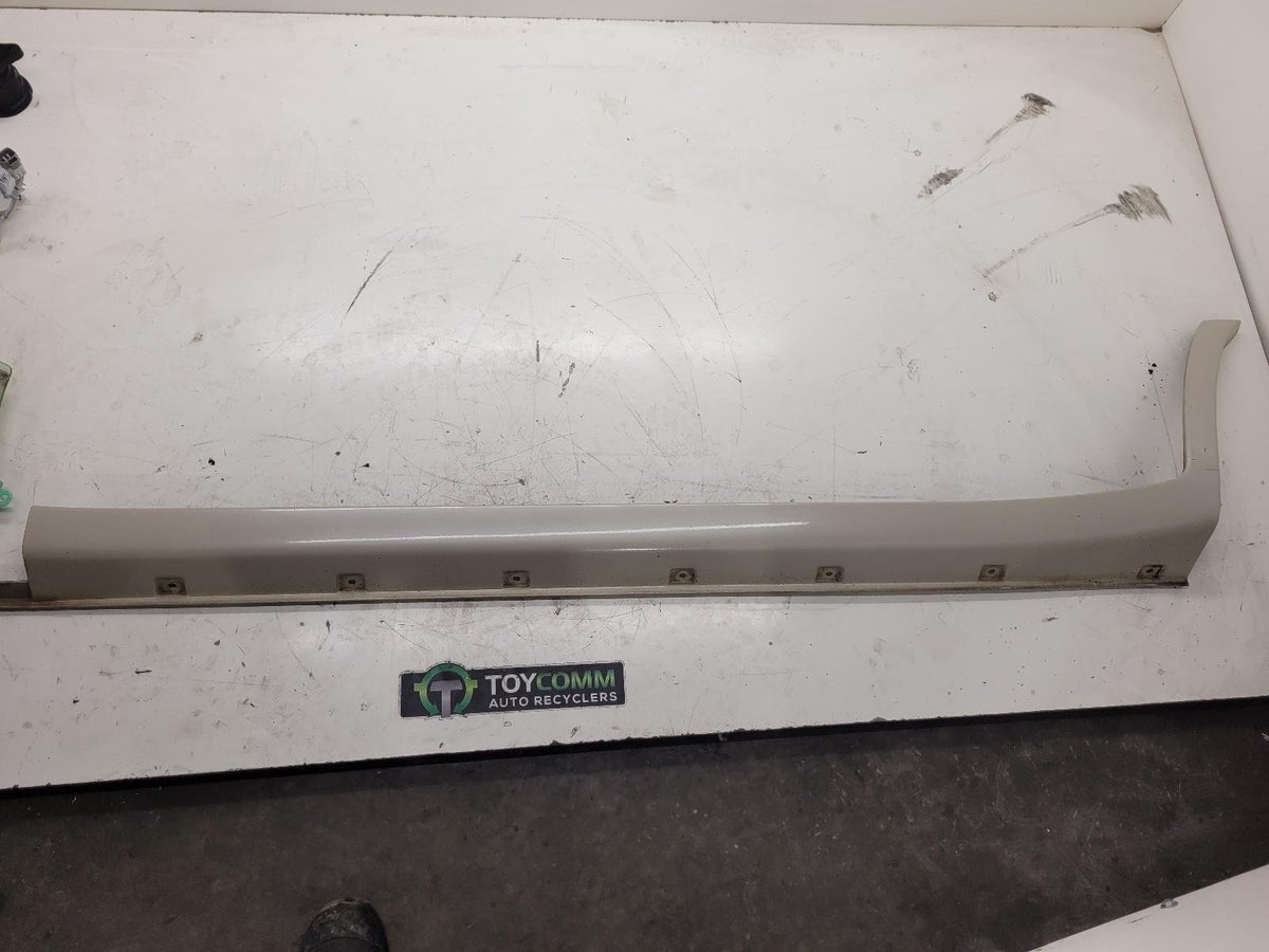 Apr 1998 to Oct 2007 - Toyota Land Cruiser 100 Series - Body/Door Mould