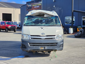 2013 Toyota Hiace Commuter TRH228