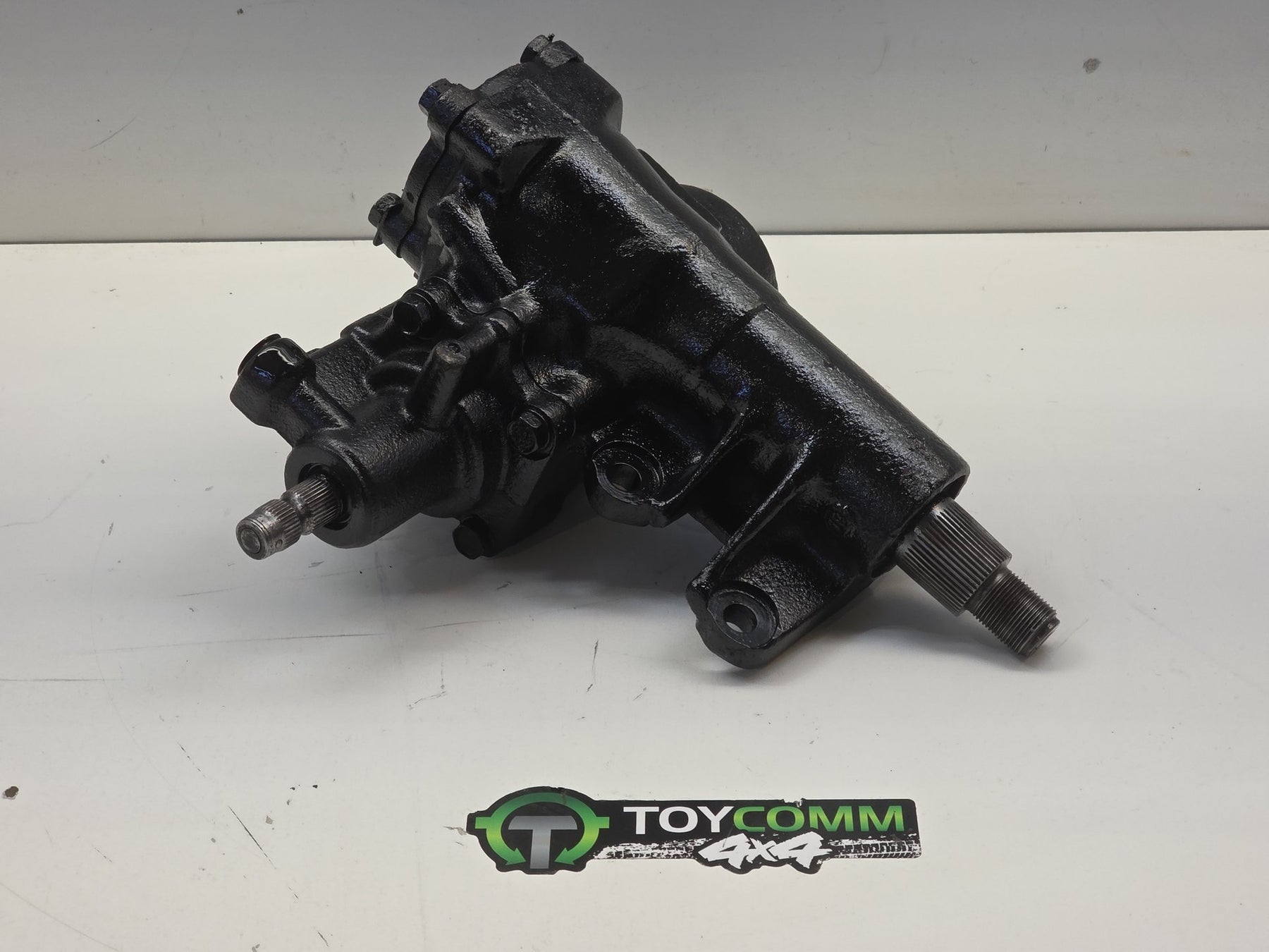 Oct 1988 to Mar 2005- Toyota Hilux 4WD Power Steering- Steering Box/Rack- Steering Box, Ifs Type
