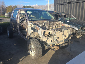 Now Wrecking: 2008 Toyota Hilux KUN26 Wreck Number: 119