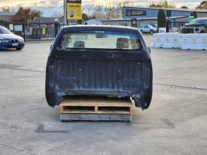 Now Wrecking: 2007 Toyota Hilux KUN26 Wreck Number: 118