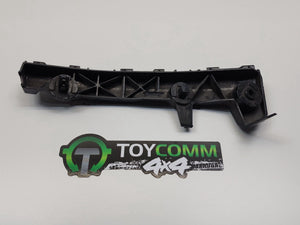 Jul 2011 to Aug 2015 - Toyota Hilux - Left Front Bumper To Guard Bracket - Left Bracket (Bumper To Guard)