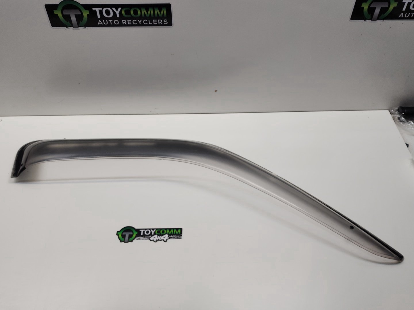 1989 to 1995 - Toyota Hilux Surf N130 - Weather Shield