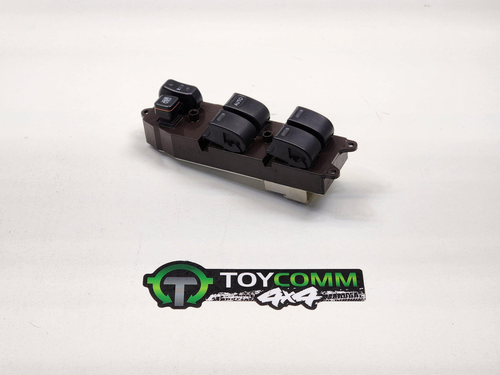 Sep 1997 to Mar 2005 - Toyota Hilux Double Cab Utility - Right Front Master Power Window Switch