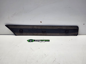 1998-2007 Toyota Land Cruiser J100 (98-07) - Body/Door Mould - 75652-60180