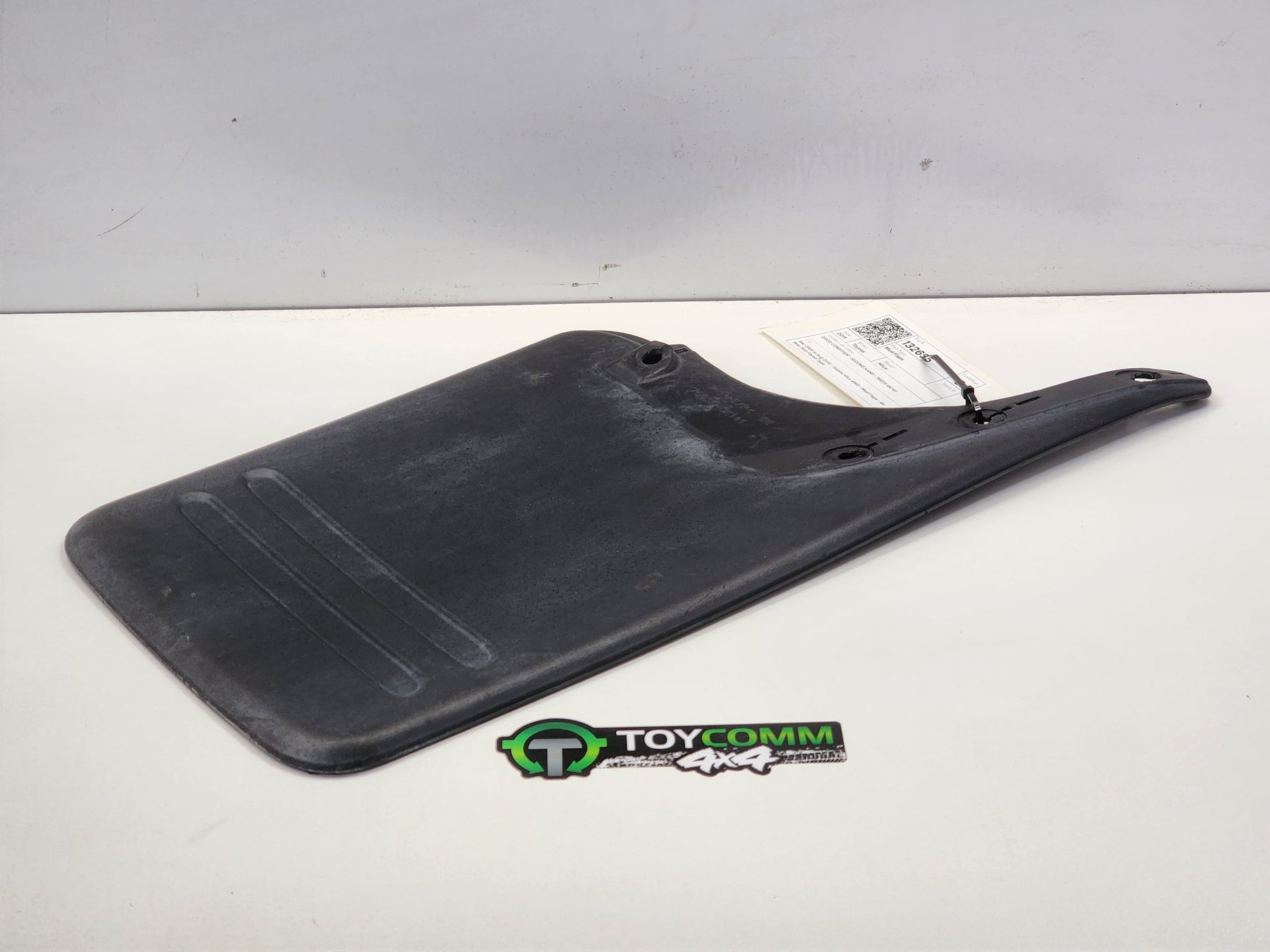 Mar 2005 to Aug 2015 - Toyota Hilux 4WD - Mud Flaps - Rh Rear, Non Flared Type