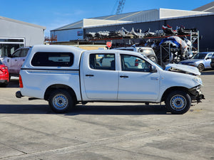 Now Wrecking: 2011 Toyota Hilux KUN16 Wreck Number: 114
