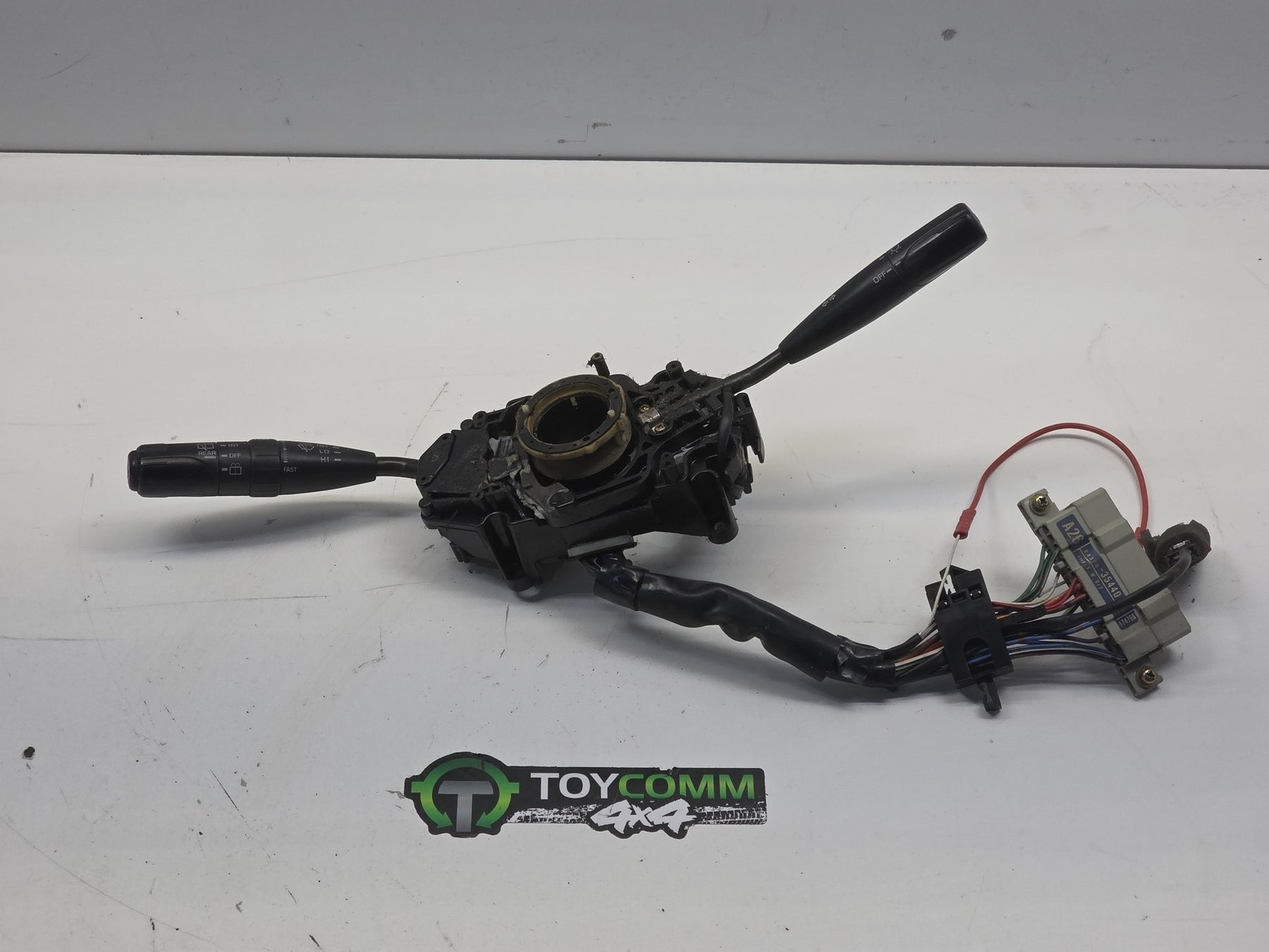 Oct 1988 to Sep 1997- Toyota Hilux- Combination Switch- Combination Switch Assy (Flasher & Wiper), W/ Intermitant Wipers Type