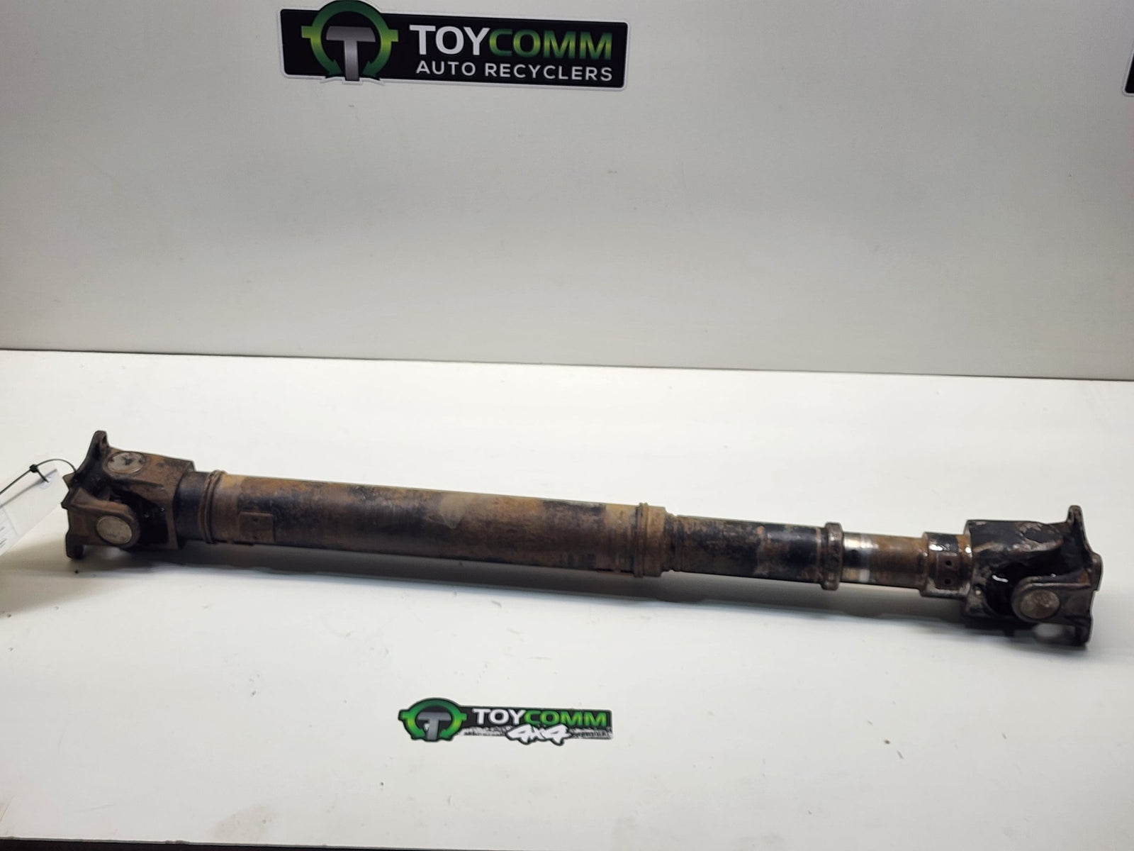 Jan 1998 to Oct 2007 - Toyota Land Cruiser 100 Series Diesel 4.2L Engine Code 1HD-FTE Automatic 4 Speed - Front Prop Shaft