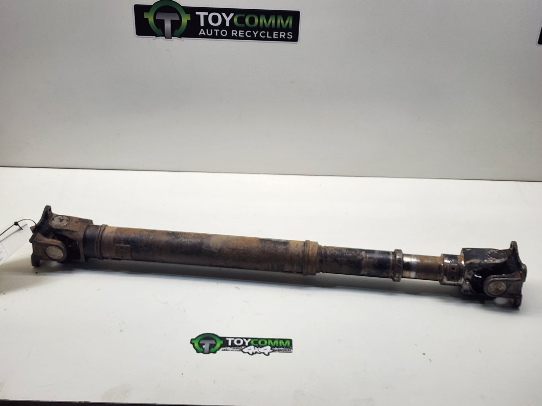 Jan 1998 to Oct 2007 - Toyota Land Cruiser 100 Series Diesel 4.2L Engine Code 1HD-FTE Automatic 4 Speed - Front Prop Shaft