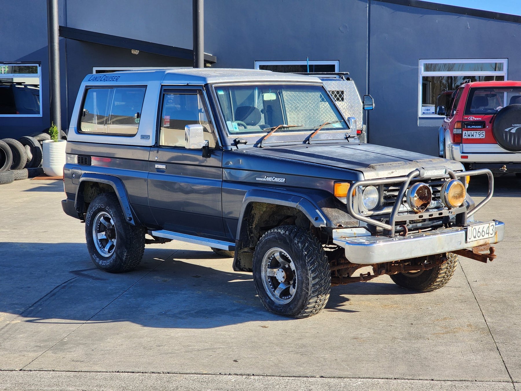 1990 Toyota Land Cruiser J73 (90-04) HZJ73